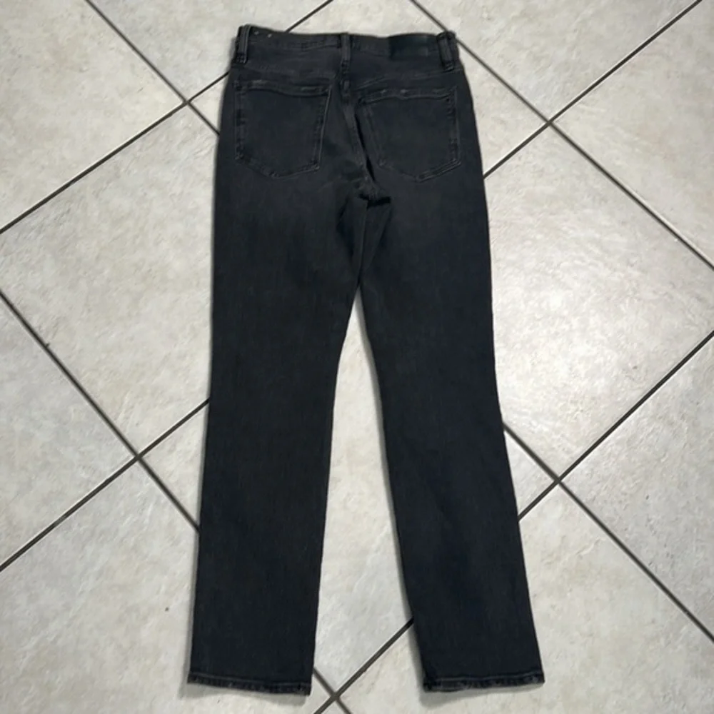 Madewell The High-Rise Slim Boyjean in‎ Caton Wash: Ripped-Knee Edition